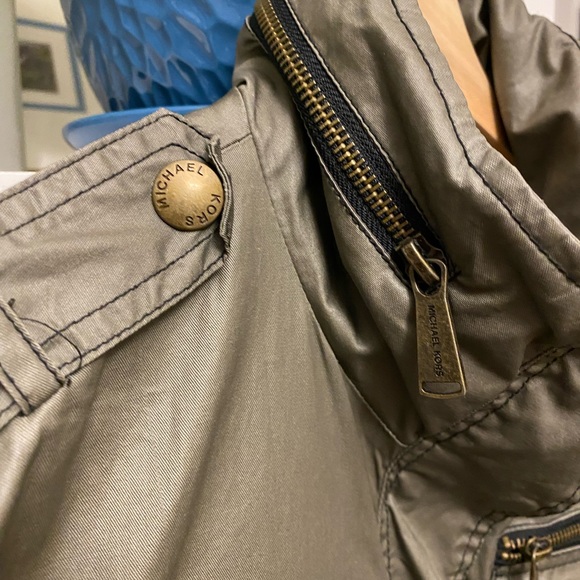 Michael Kors Two Tone Canvas Jacket - Picture 3 of 7